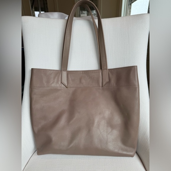 Satchel from Savannah, Georgia Sandoz Tote - Picture 1 of 3